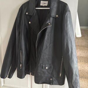 Fashion Nova Men’s Black Faux Leather Moto Jacket | XL | Zippers & Pockets